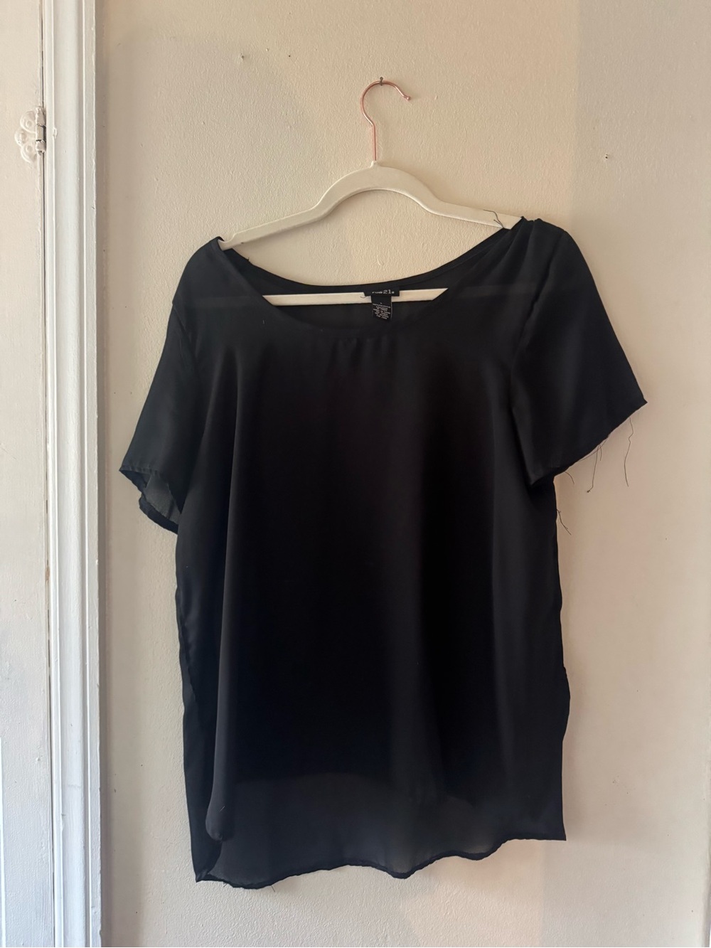 Rue21 Black Short Sleeve Scoop Neck Blouse